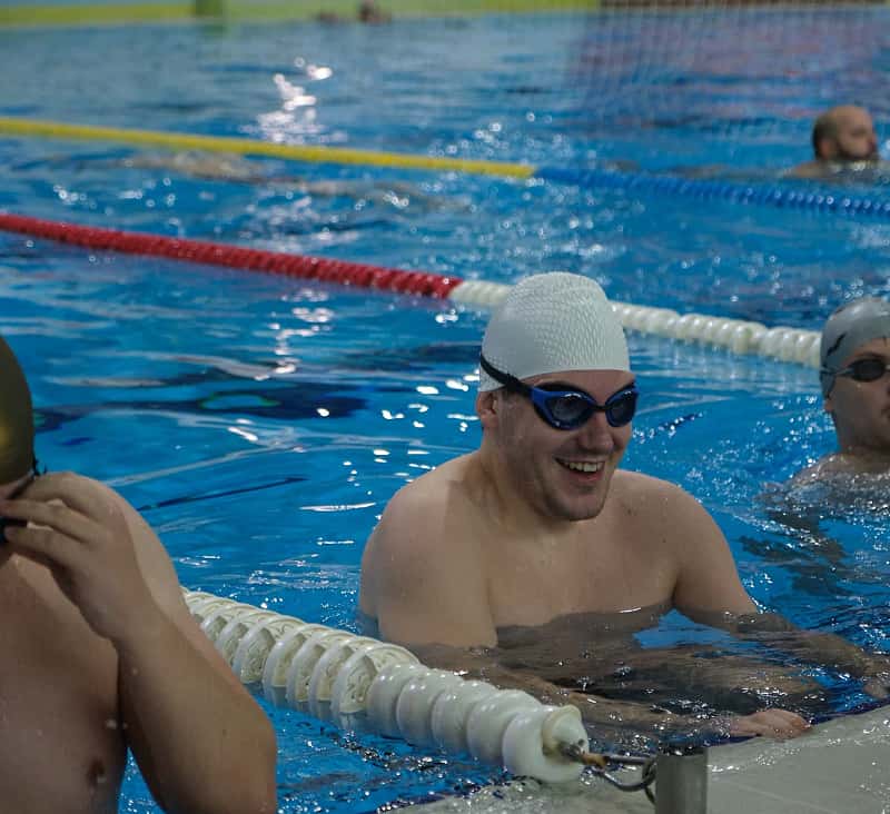 We follow the principles of outstanding swimming coaches: Bob Bowman, Glenn Mills, and Eddie Reese